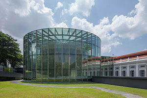  Glass Rotunda at National Museum of Singapore as seen from Fort Canning entrance